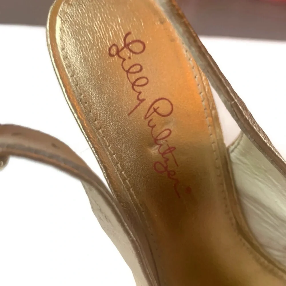Lilly Pulitzer Gigi Wedge size 7M Gold Metallic